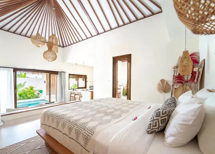 Sumajah Residences 2 - Modern With Private Pool In Villa